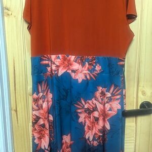 4xl bloomchic dress floral and fall
